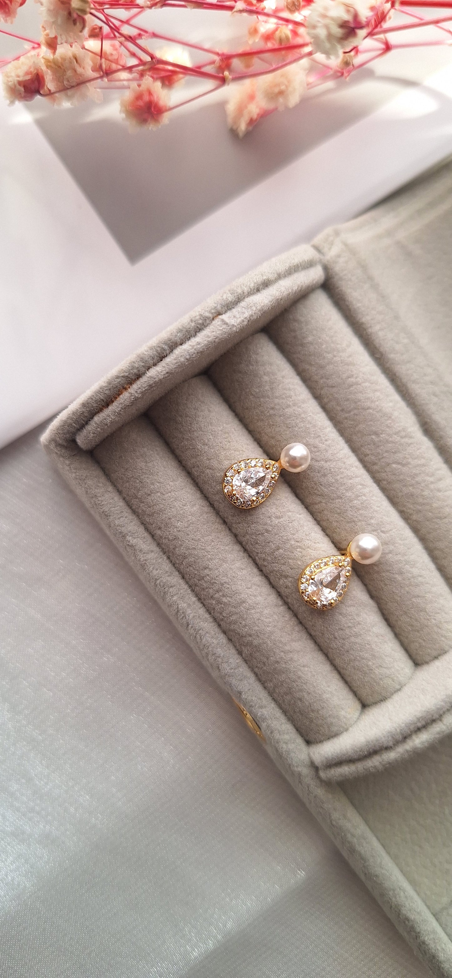 Freshwater Pearl Water Drop Stud Earrings