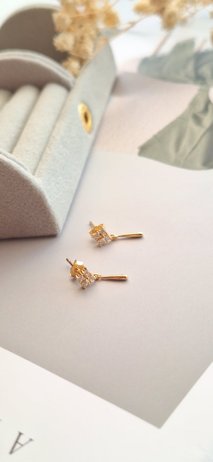 Flower Drop Tassel Stud Earrings