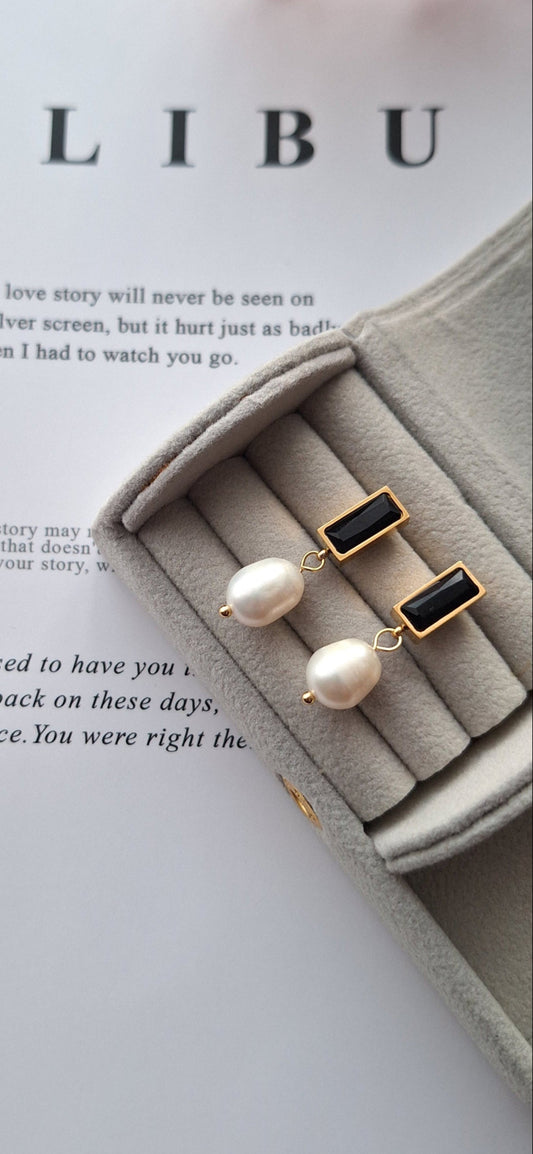 Black Gemstone Freshwater Pearl Drop Earrings