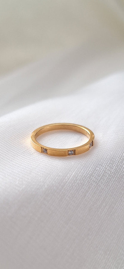 Gem Crystal Ring