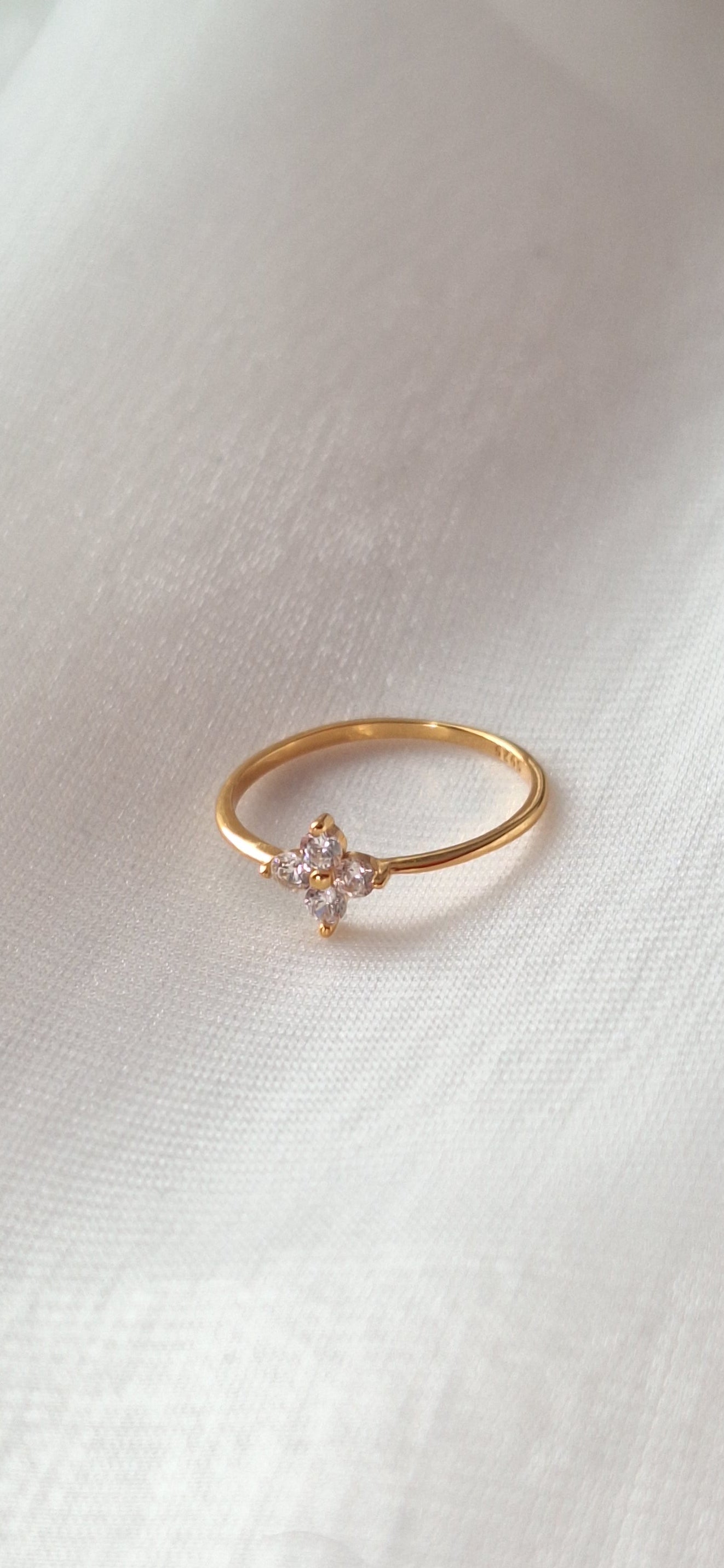Crystal Clover Ring