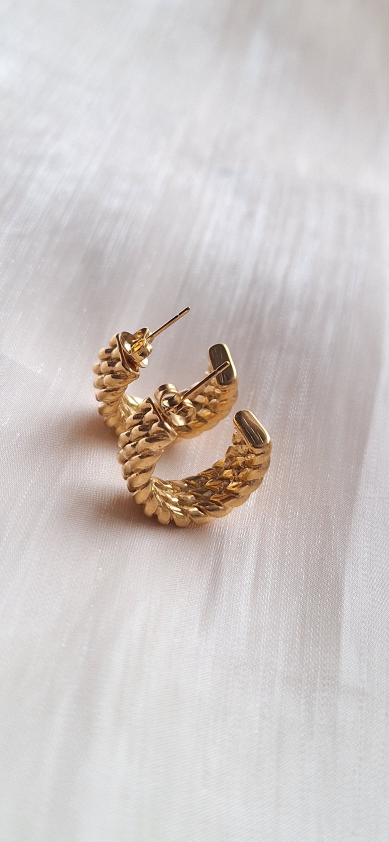 Rope Twist Hoop Stud Earrings