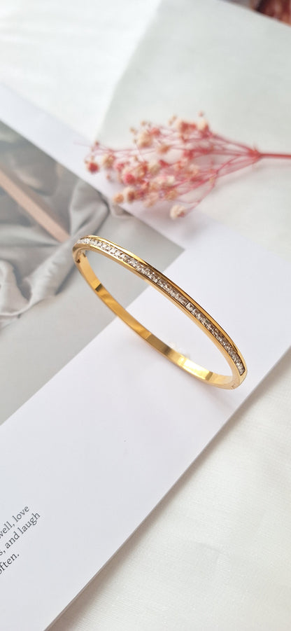 Sparkling Crystal Cuff Bangle